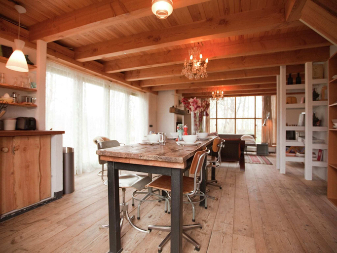 Others 4, Holiday Home in Bergen near Forests, Bergen