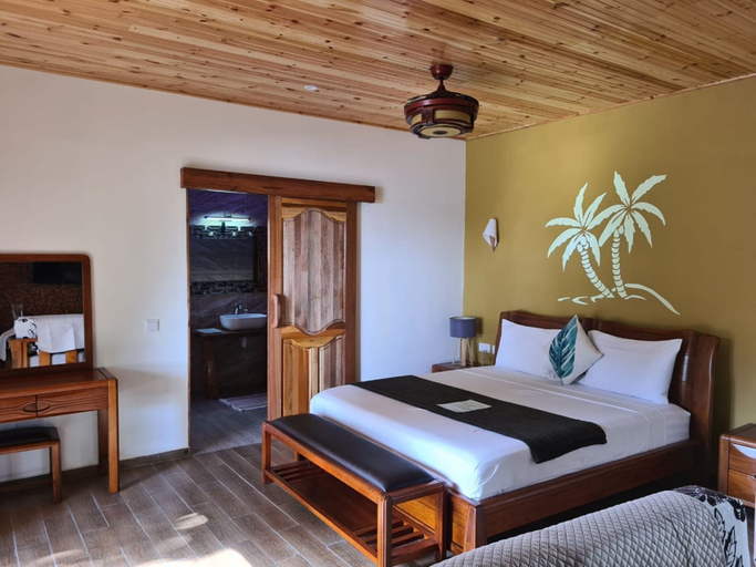 Bedroom 3, La Digue Luxury Beach Bungalow Spa & Gym, Diana