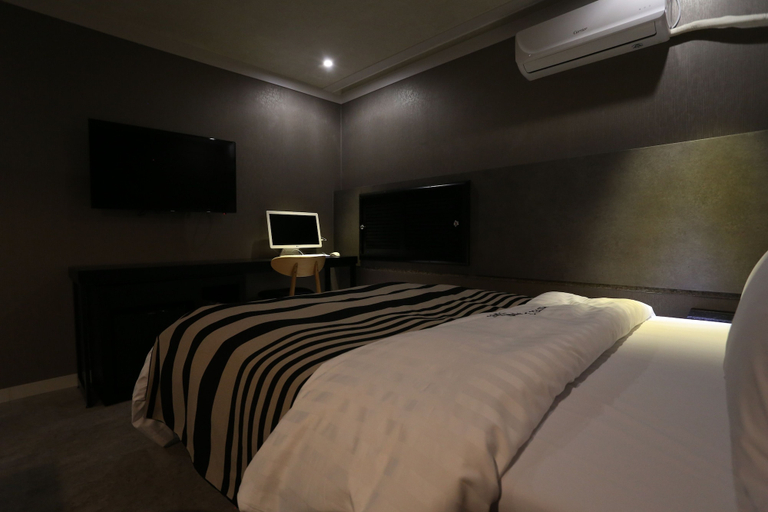 Bedroom 2, Ilsan Blanc, Goyang