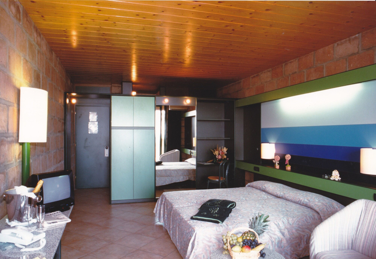 Bedroom 3, Eco Village Baia delle Ginestre, Cagliari
