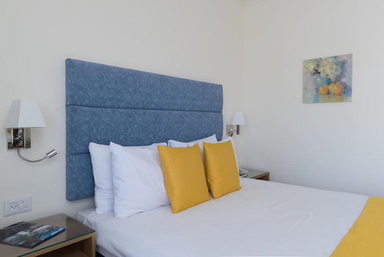 Bedroom 3, Americana Hotel