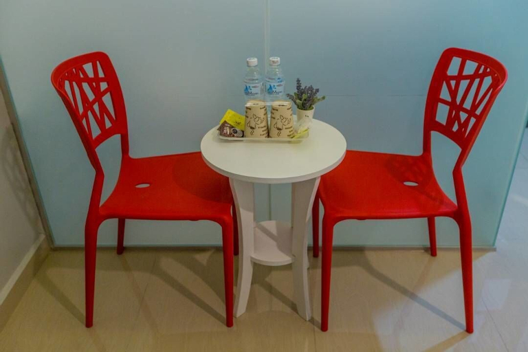 Dining Room 7