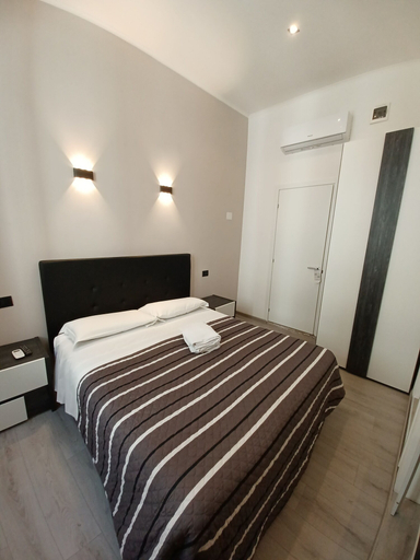 Bedroom 5, Hotel Mimosa, Rome