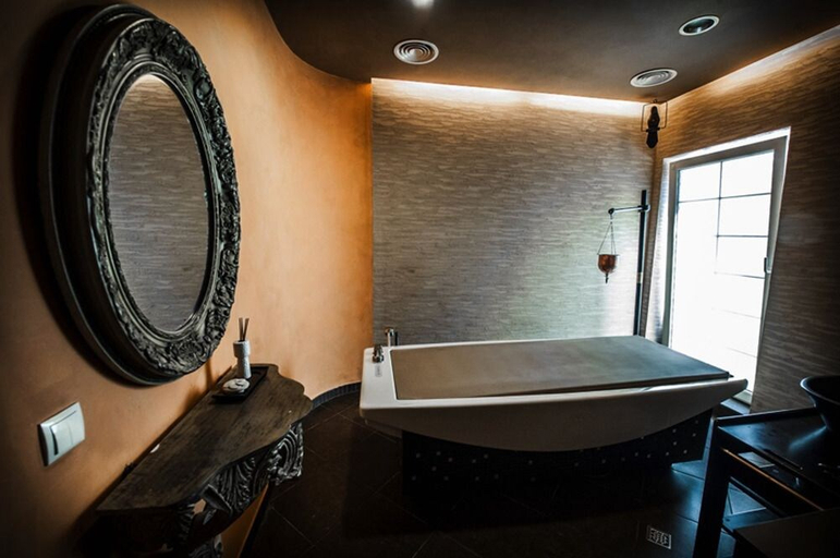 Bathroom 5, Willa Alexander Resort & SPA, Koszalin