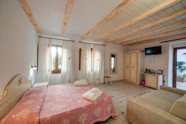 Bedroom 4, Domus Olbia Inn, Olbia-Tempio