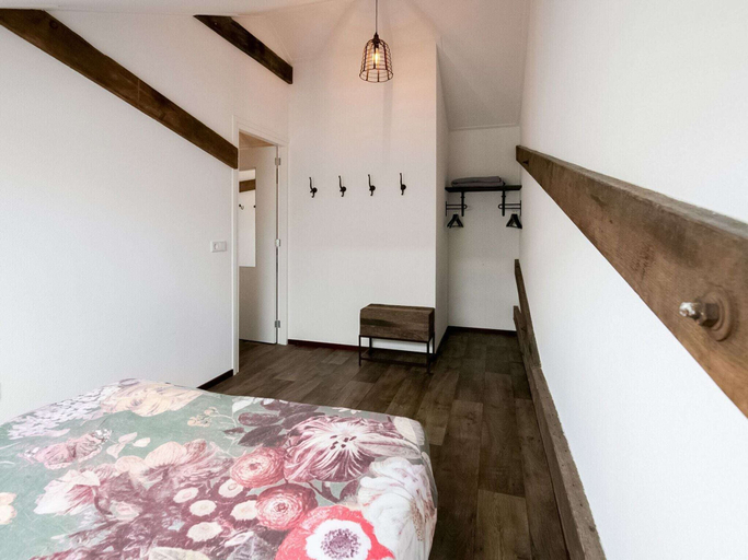 Bedroom 4, Snug Holiday Home in Den Oever near Sea Beach, Wieringen