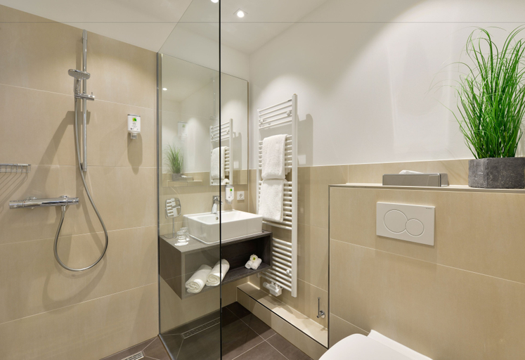 Bathroom 5, appartello - smarttime living Hamburg, Hamburg