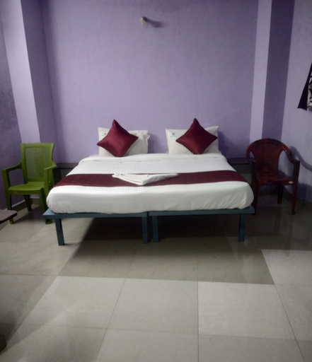Bedroom 2, Skyry hotels Iyyappathangal, Thiruvallur