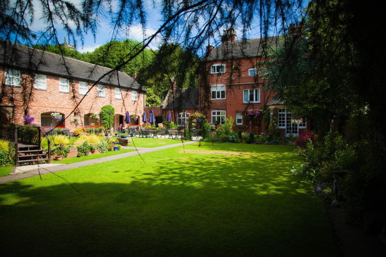 Exterior & Views 2, The Manor Guesthouse, Staffordshire