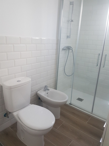 Bathroom 4, Nervión Plaza, Sevilla