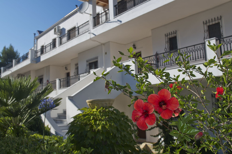 Exterior & Views 2, Marialice Apartments, Ionian Islands