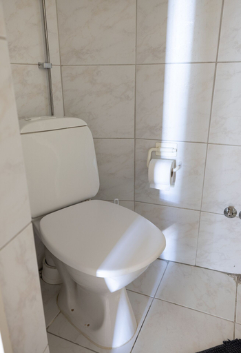 Bathroom 4, 2ndhomes Charming 2BR Home w Balcony, Uusimaa