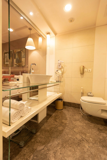 Bathroom 5, Clarens Hotel, Gurgaon
