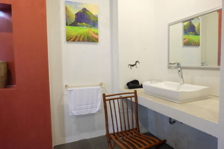 Bathroom 5, The Journey House Lifestyle Boutique Hotel, Muang Kanchanaburi