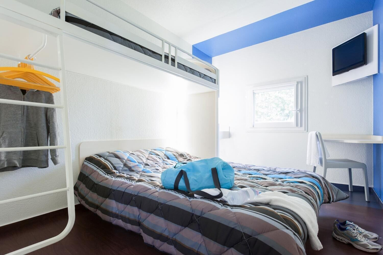 Bedroom 4, hotelF1 Brest Sud Plougastel (renovated), Finistère