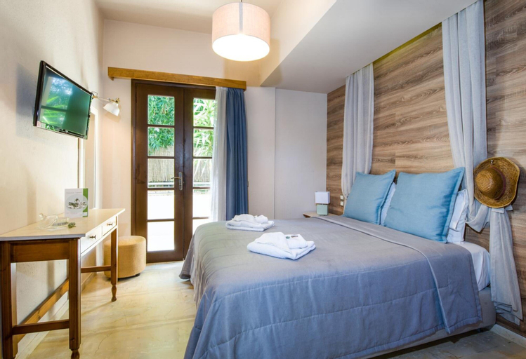 Bedroom 3, Evangelos Apartments, Crete
