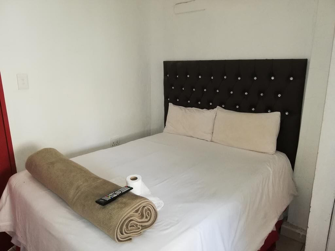 Bedroom 3, Defountain Guest house, City of Johannesburg