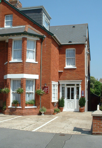 Exterior & Views 2, The Pebbles - B&B, Dorset