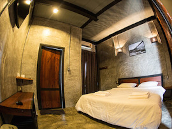 Bedroom 3, Sangkhlakiri Resort, Sangkhla Buri