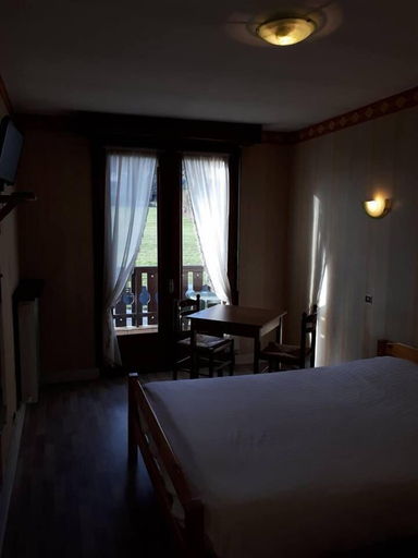 Bedroom 4, Au Logis de L' Arbizon, Hautes-Pyrénées
