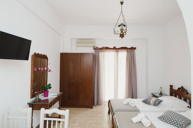 Bedroom 5, Viva Mare Studios, South Aegean