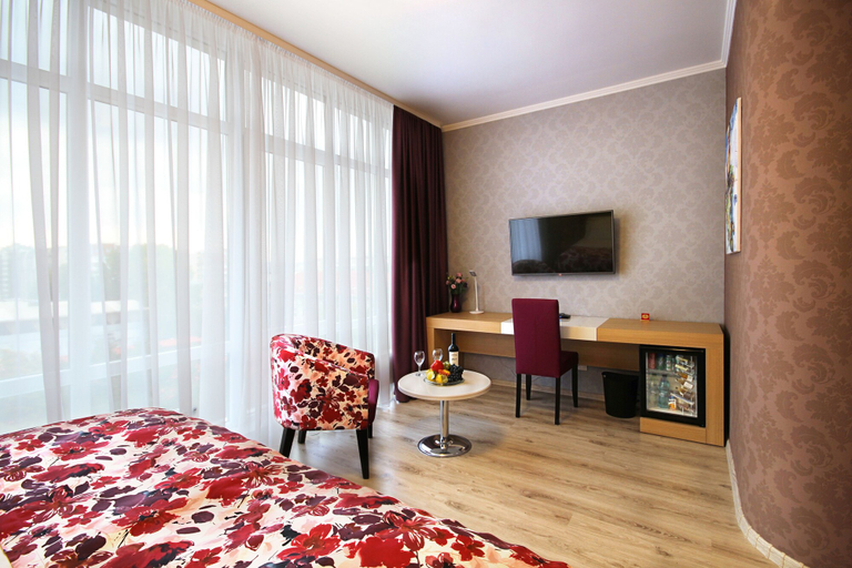 Bedroom 2, City Park Hotel