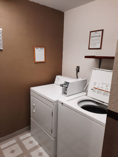 Bathroom 4, Super 8 by Wyndham Watertown, Codington