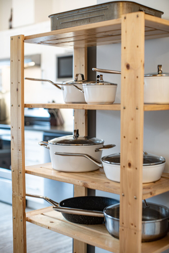 Others 5, Niska’s Den by Revelstoke Vacations, Columbia-Shuswap