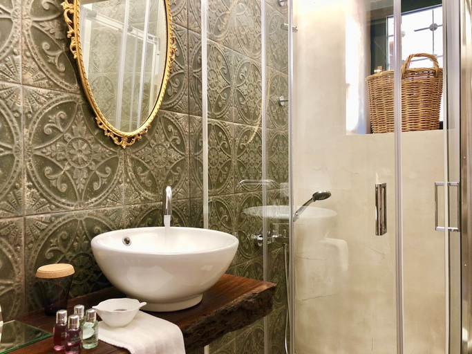 Bathroom 3, Villa Vager Mani, Peloponnese