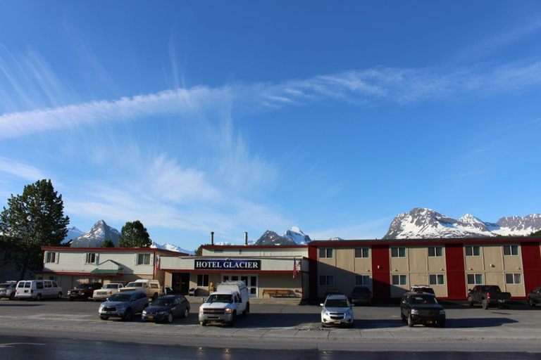 Exterior & Views 2, Glacier Hotel, Valdez-Cordova