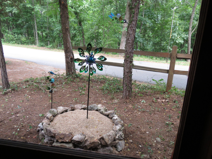 Others 5, Tall Pines Inn, Carroll
