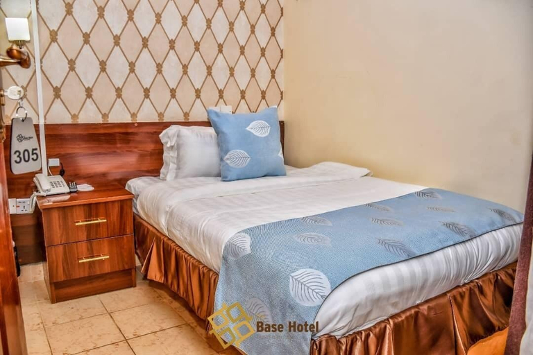 Bedroom, THE BASE HOTEL, Mbooni