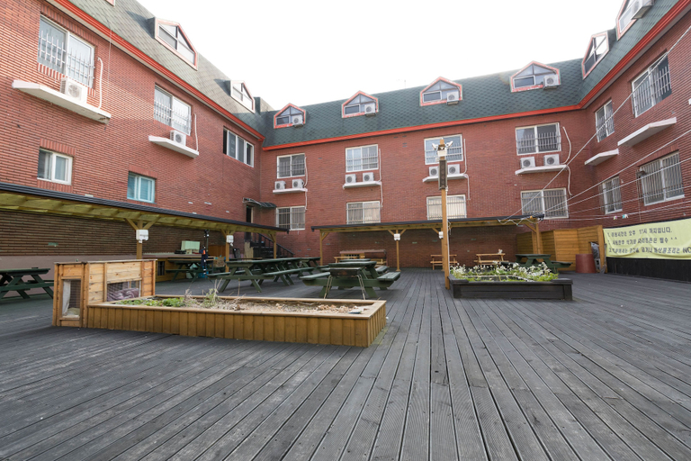 Exterior & Views 2, Seorak Hot Spring Mammoth Resotel, Sokcho