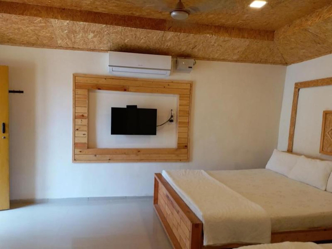 Bedroom 3, Room in Lodge - Royal Cottage, Anaimalai Room, Coimbatore