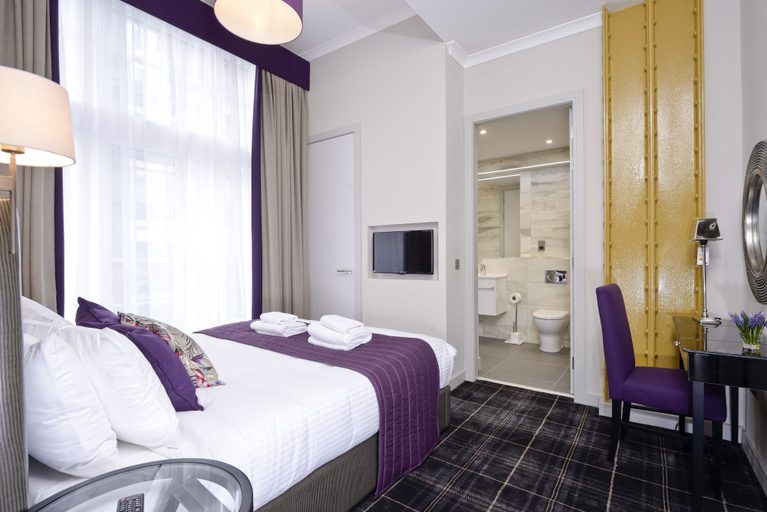 Bedroom 3, Destiny Scotland Charlotte SQ Apartments, Edinburgh