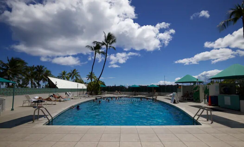 Sport & Beauty 4, Ilikai Hotel Condo Vacations, Honolulu
