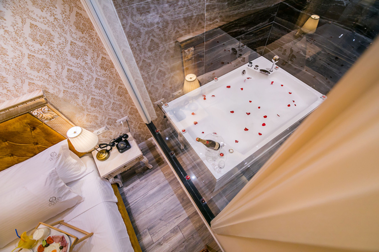 Bedroom 3, Legacy Hotel, Korçës