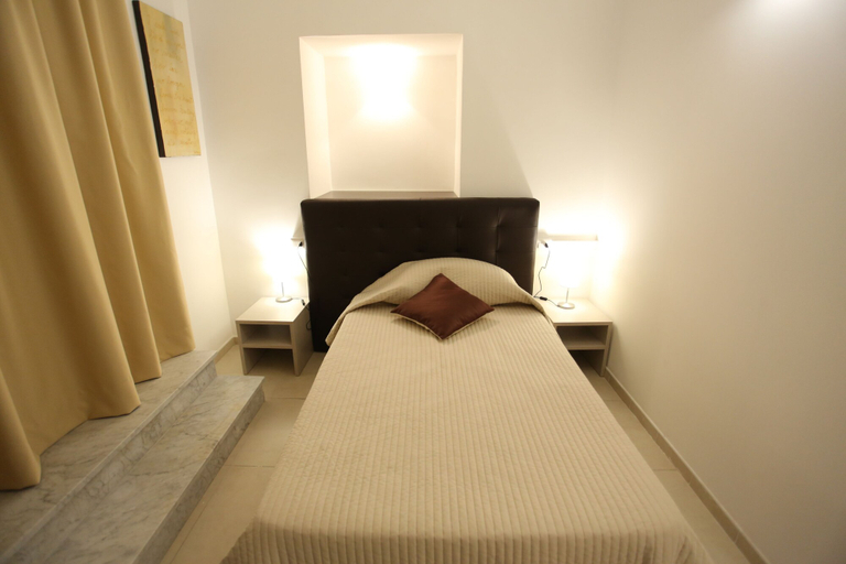 Bedroom 3, Hotel Eubea, Reggio Di Calabria