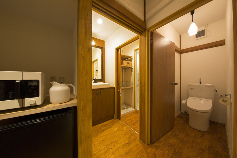 Bedroom 5, Sheena and Ippei - Hostel, Toshima