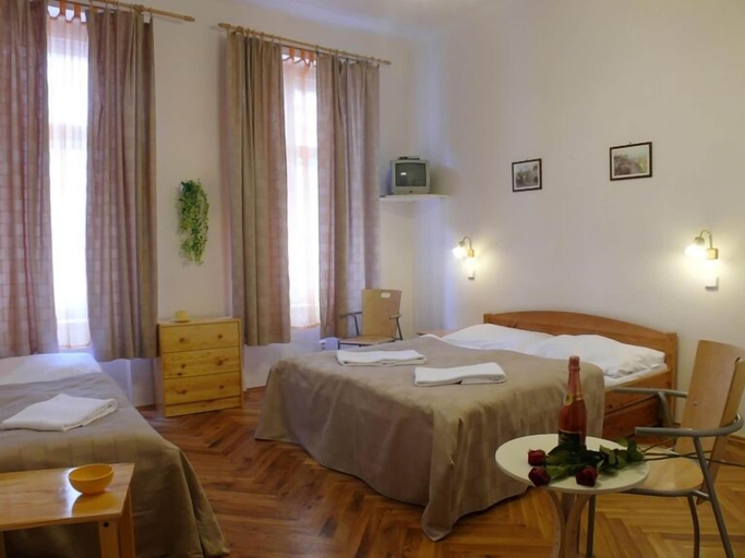 Bedroom 2, Pension Prague City, Praha 8