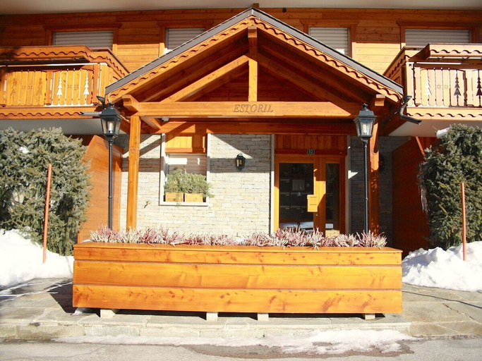 Exterior & Views 2, Charming & Intimate - Estoril, Sierre