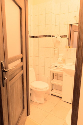 Bathroom 5, BedRooms Piotrkowska 64, Łódź