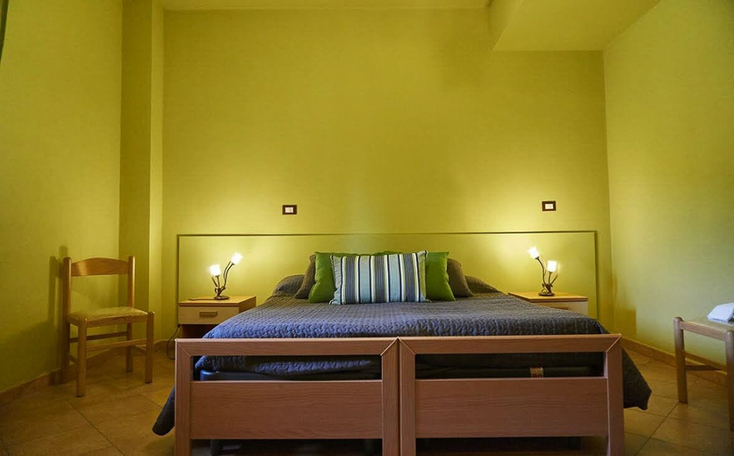 Bedroom 4, Villa Rosaria, Syracuse