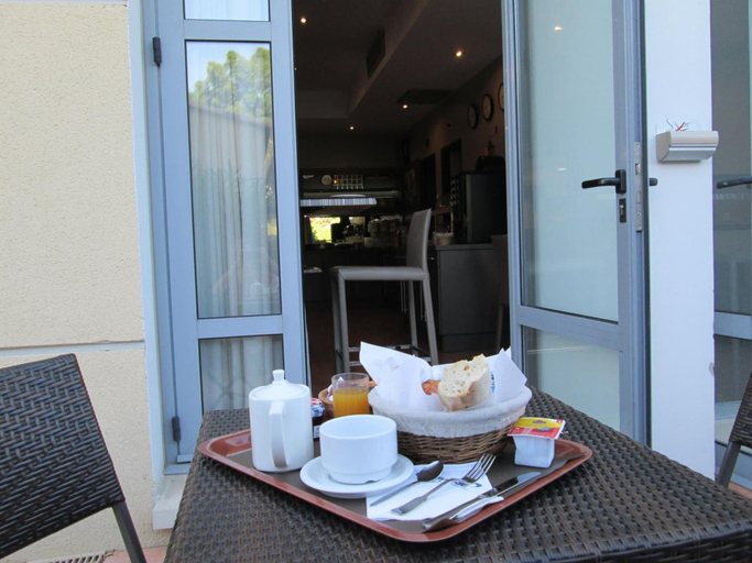 Food & Drinks 4, Top Motel, Bouches-du-Rhône