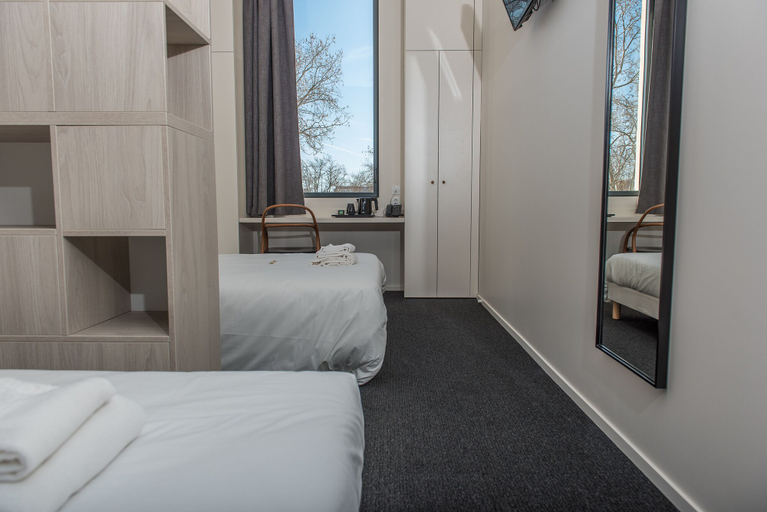 Bedroom 2, Les Villages Clubs du Soleil, Bouches-du-Rhône