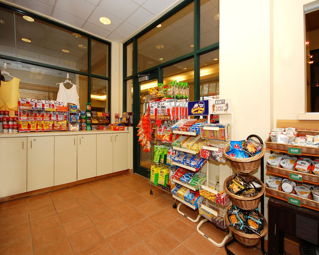 Food & Drinks 5, Quality Suites Lake Wright - Norfolk Airport, Norfolk