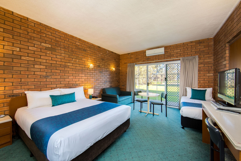Bedroom 4, Thurgoona Country Club Resort, Albury