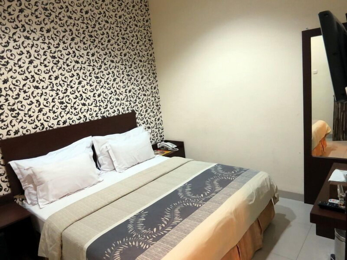 Bedroom 3, Vindhika Hotel Gunung Merapi Makassar, Makassar