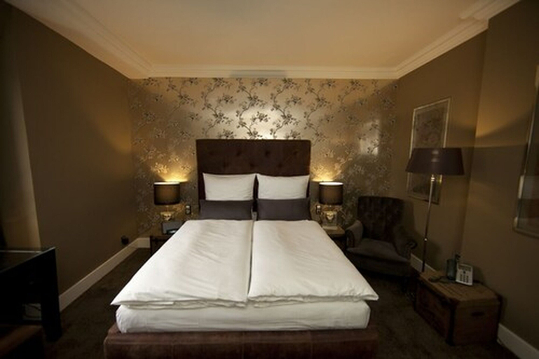 Bedroom 3, Boutique-Hotel Georges, Essen