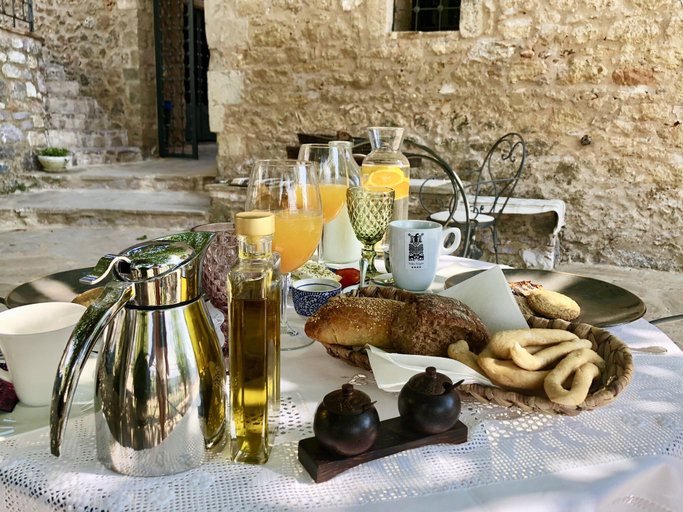 Food & Drinks 5, Villa Vager Mani, Peloponnese